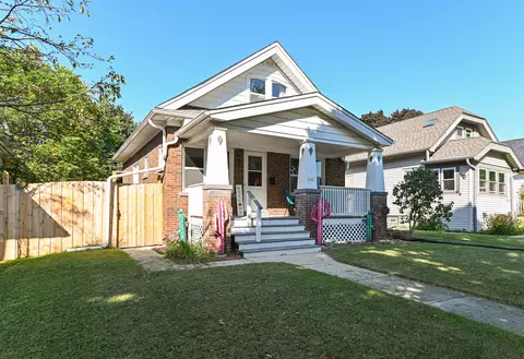 1127 S 85th, West Allis, WI 53214