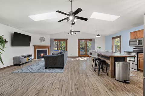 30905 Shady, Waterford, WI 53185
