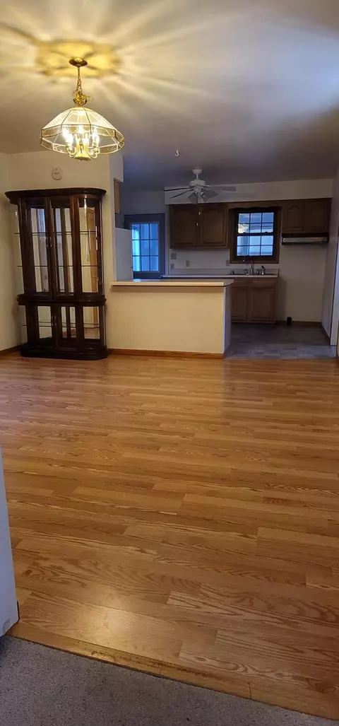 1409 W La, Crosse, WI 54601