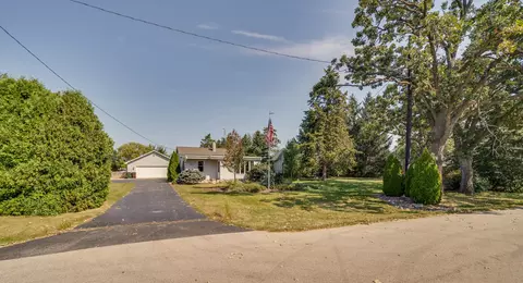 40404 125th, Randall, WI 53181