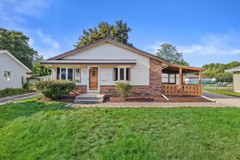 10376 W Villa, Milwaukee, WI 53224