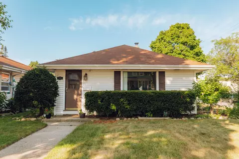2803 S 34th, Milwaukee, WI 53215