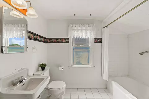 3235 S 25th, Milwaukee, WI 53215