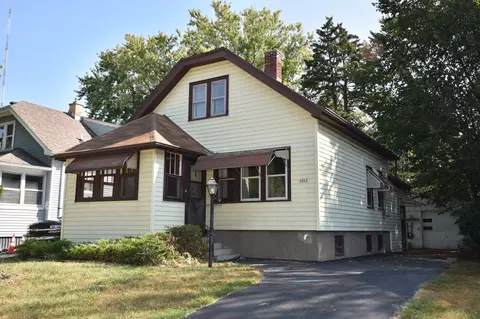 4862 N 19th, Milwaukee, WI 53209