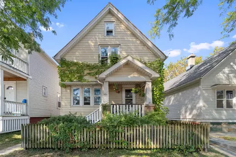 2447 N Bremen #2447A2447B, Milwaukee, WI 53212