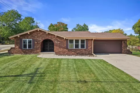 5091 S 60th, Greenfield, WI 53220