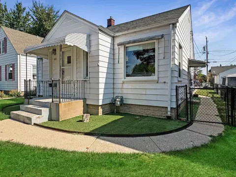 3222 S 24th, Milwaukee, WI 53215