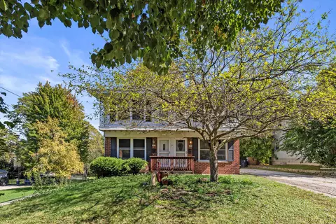 4028 S 43rd #4030, Greenfield, WI 53220