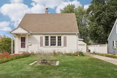8624 W Montana, West Allis, WI 53227