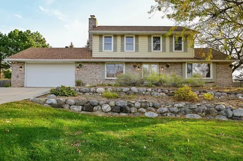 w316n420 Huckleberry, Delafield, WI 53018