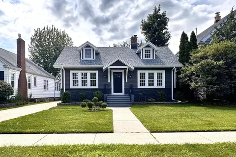 7406 5th, Kenosha, WI 53143