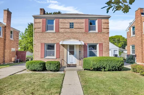 2328 Gilson, Racine, WI 53403