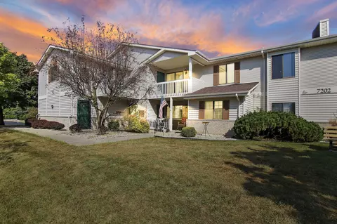 7202 98th #K, Kenosha, WI 53142