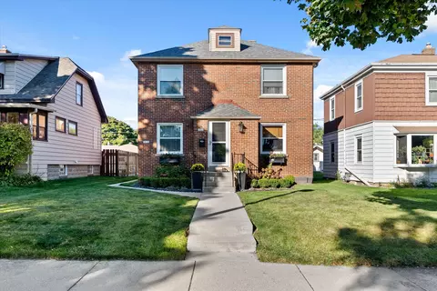 3937 S 1st #3937A, Milwaukee, WI 53207