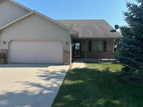 799 Ethan Allen, Howards Grove, WI 53083