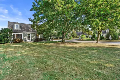 10904 W Marion, Wauwatosa, WI 53222