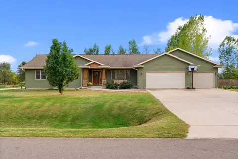 w8005 Vermeer Street, Holland, WI 54636