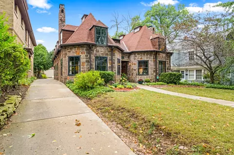 3451 N Frederick, Milwaukee, WI 53211