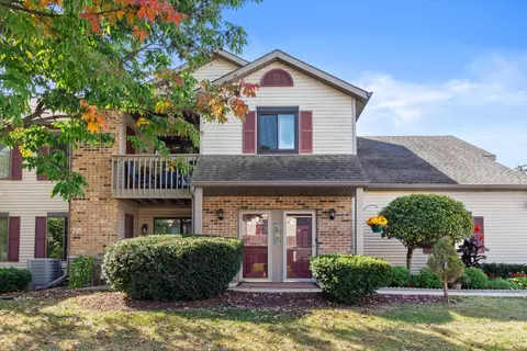 w192s7859 Overlook Bay #5C, Muskego, WI 53150