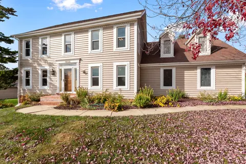1055 Silver Mist, Brookfield, WI 53005