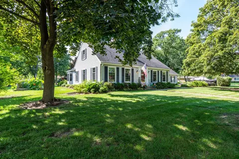 4565 N 144th, Brookfield, WI 53005