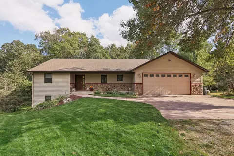 n6788 Club House Drive, Sugar Creek, WI 53121