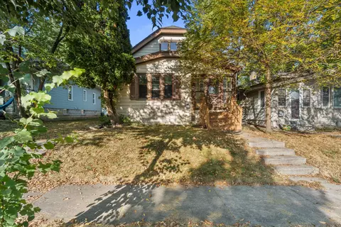 2221 S 78th, West Allis, WI 53219