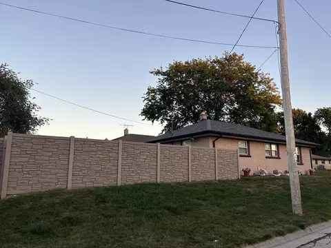 628 Clark, South Milwaukee, WI 53172