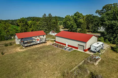 1303 Evergreen, Easton, WI 53936