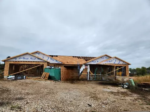 1015 Hummingbird, Plymouth, WI 53073
