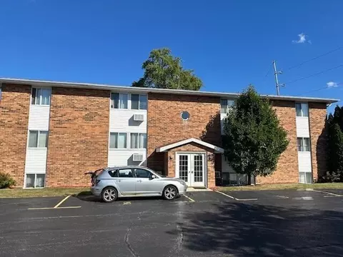 1106 S 7th #10, Sheboygan, WI 53081