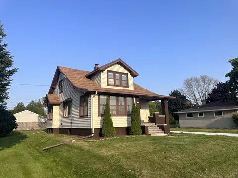 3310 S 9th, Sheboygan, WI 53081