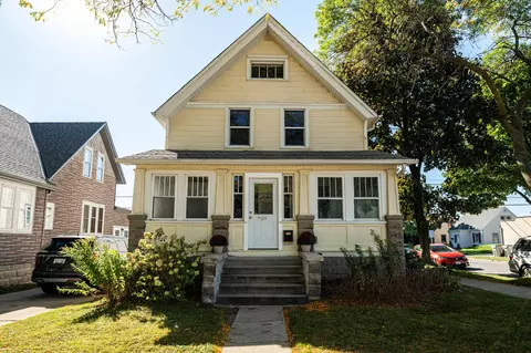 203 E Oklahoma, Milwaukee, WI 53207