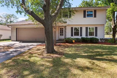 5855 N 111th, Milwaukee, WI 53225