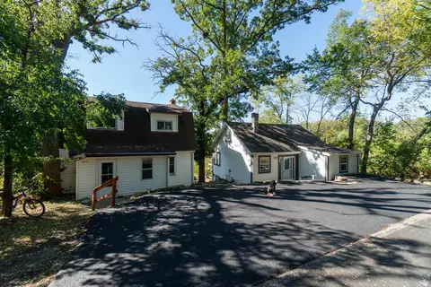 w6551 North Lakeshore Drive, Sugar Creek, WI 53121