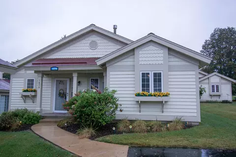 1678 Cottage, Geneva, WI 53147