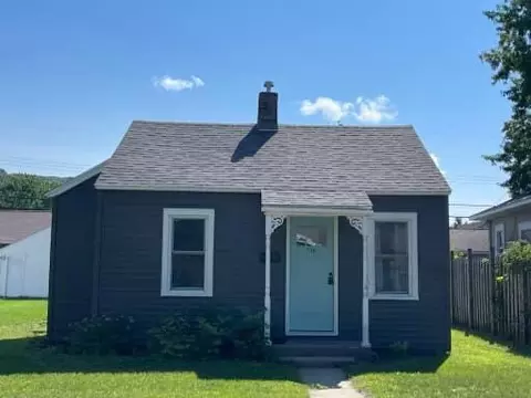 736 23rd, La Crosse, WI 54601