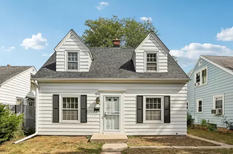 5732 N 40th, Milwaukee, WI 53209