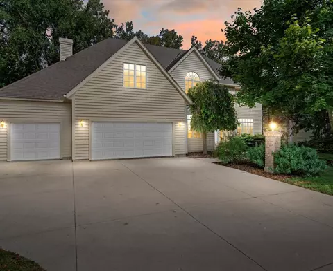4730 Willow Wood, Mount Pleasant, WI 53403