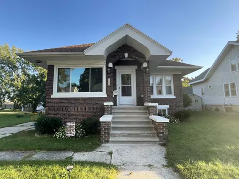 1823 Illinois, New Holstein, WI 53061