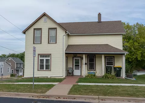 253 N Adams, Lancaster, WI 53813