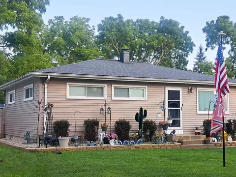 223 14th, South Milwaukee, WI 53172