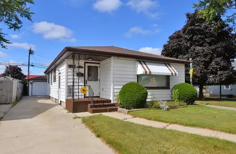 2228 Shoop, Racine, WI 53404