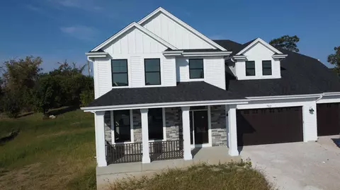 783 Brockway, Mukwonago, WI 53149