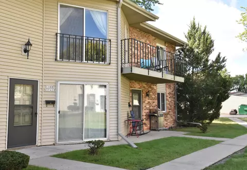 w169n11428 Biscayne #8, Germantown, WI 53022