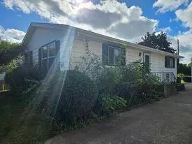 1539 Ellis, Racine, WI 53402
