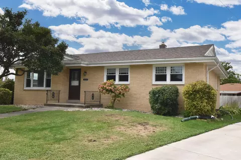 1529 17th, Kenosha, WI 53140