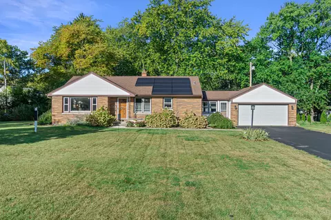 425 N Beaumont, Brookfield, WI 53005