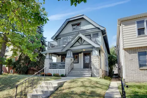 1445 S 76th #1447, West Allis, WI 53214