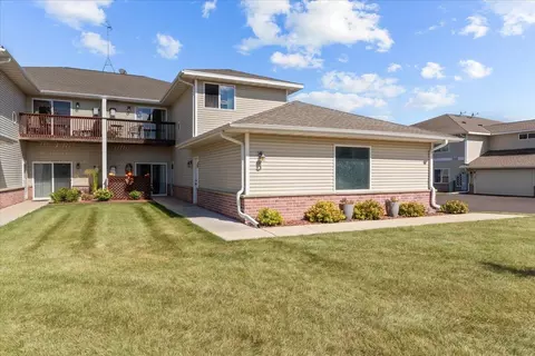 350 Brookside #7, Mayville, WI 53050